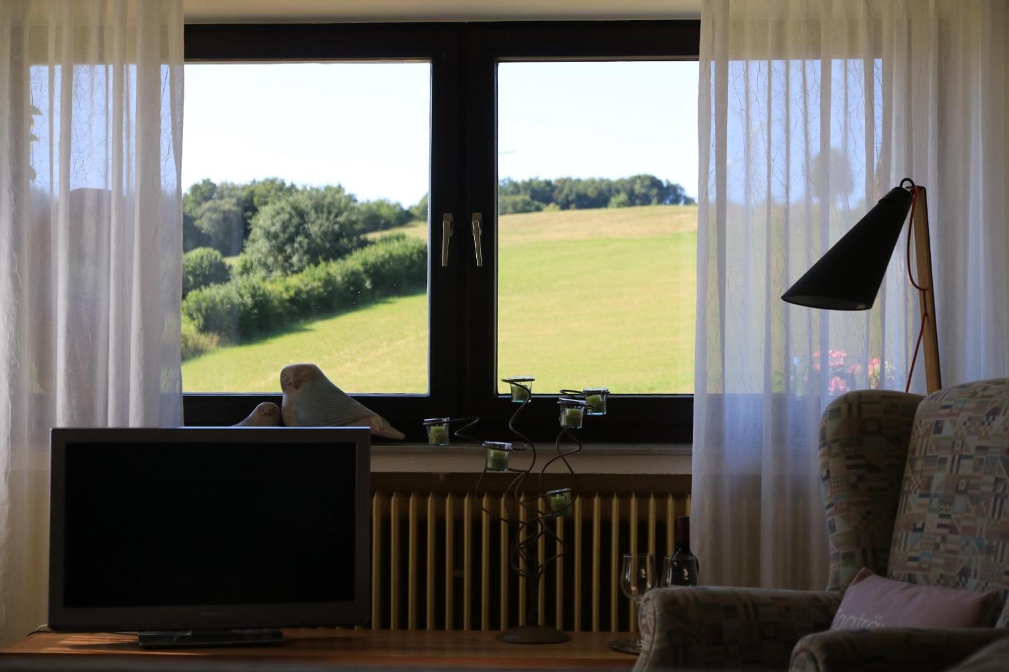 Lügde Ferienwohnung Naturfreund מראה חיצוני תמונה